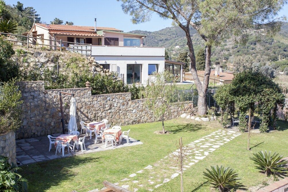 Casa Santi