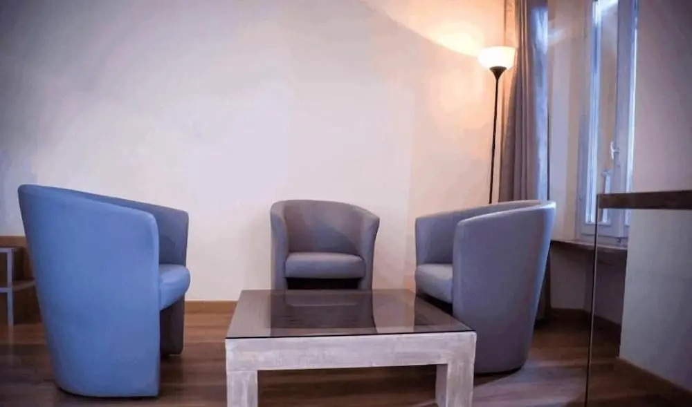 Hotel Lonatino