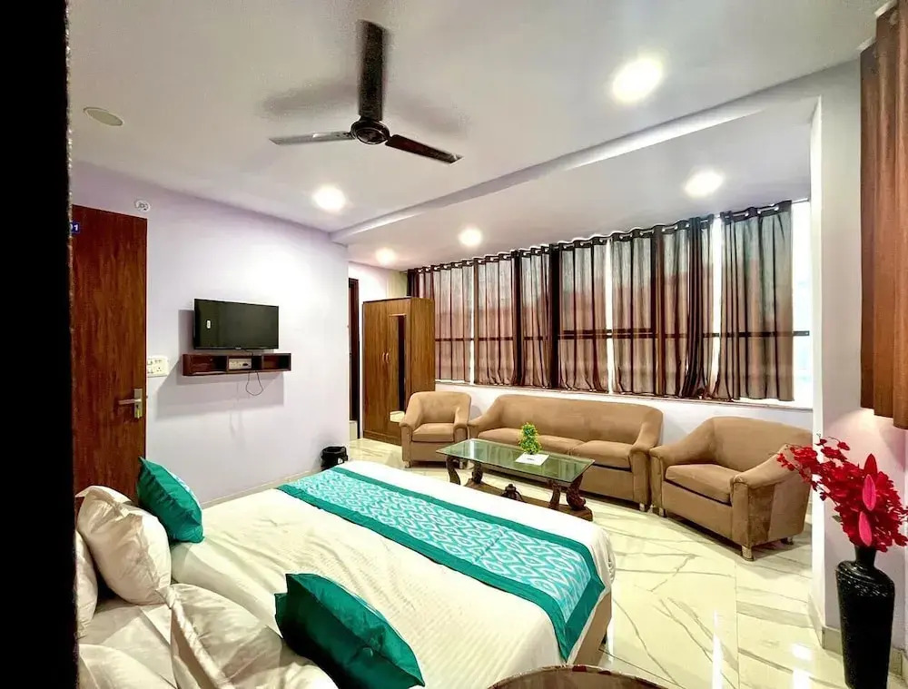Hotel Star Inn