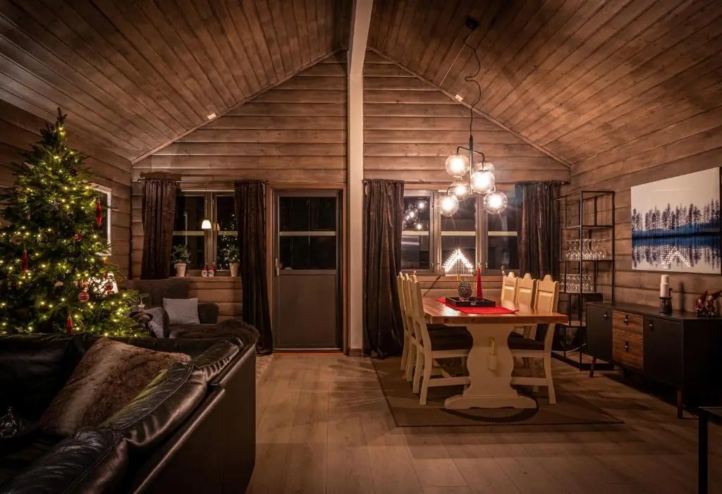 Cabin in Hodlekve with 5 bedrooms & hot tub.