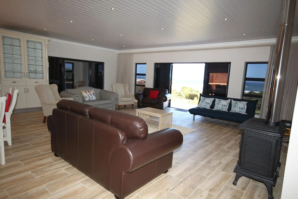 Luxurious and With Beautiful Views