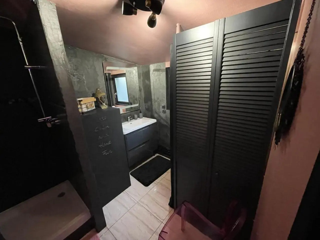 Lover's room 48