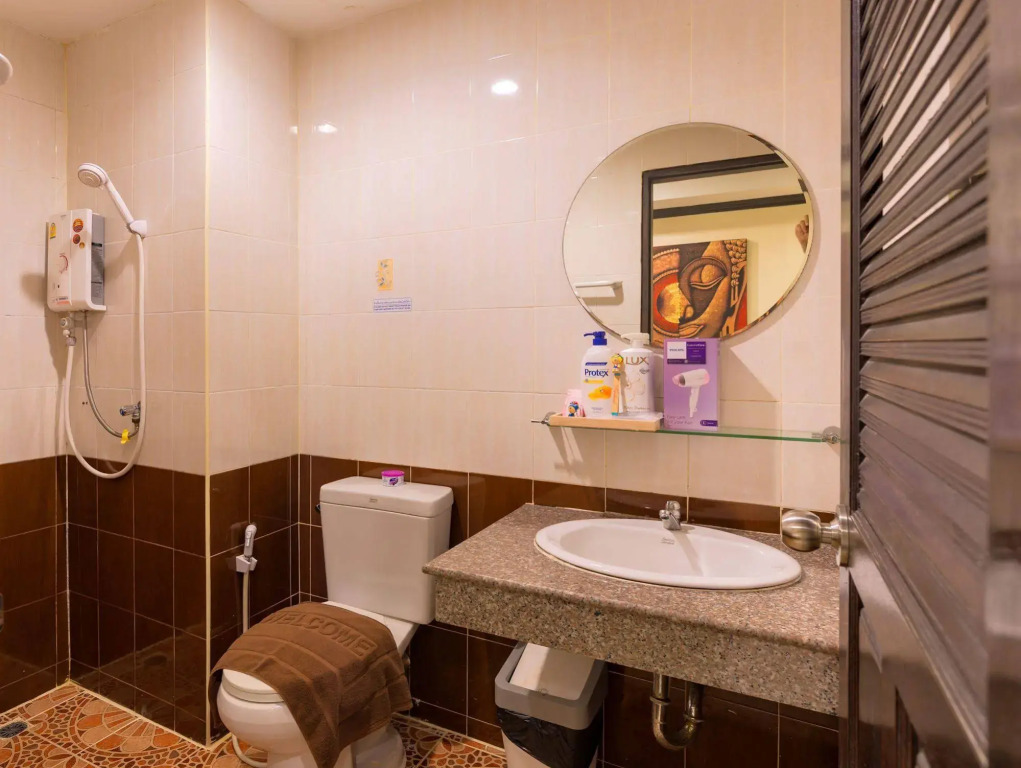 Phuket Paradise Hotel