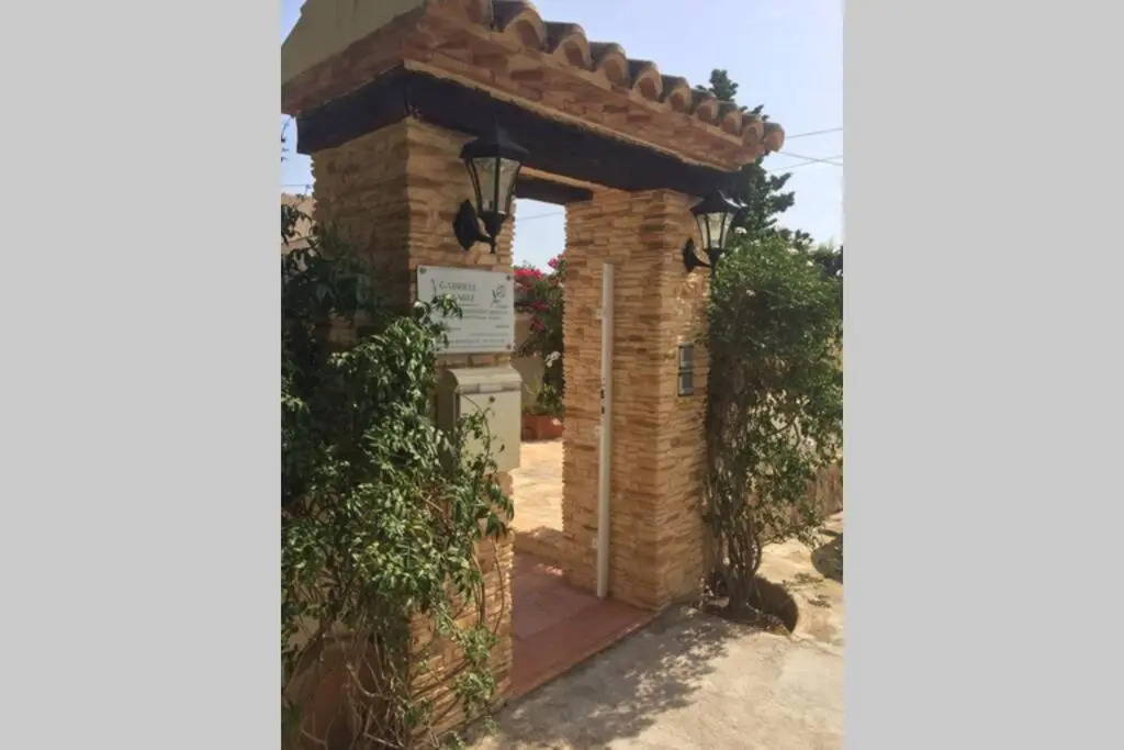 Casa sobre el Mar, a beautiful Oasis 1000m from beach