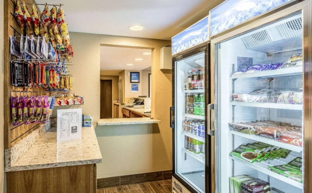 Baymont Inn & Suites