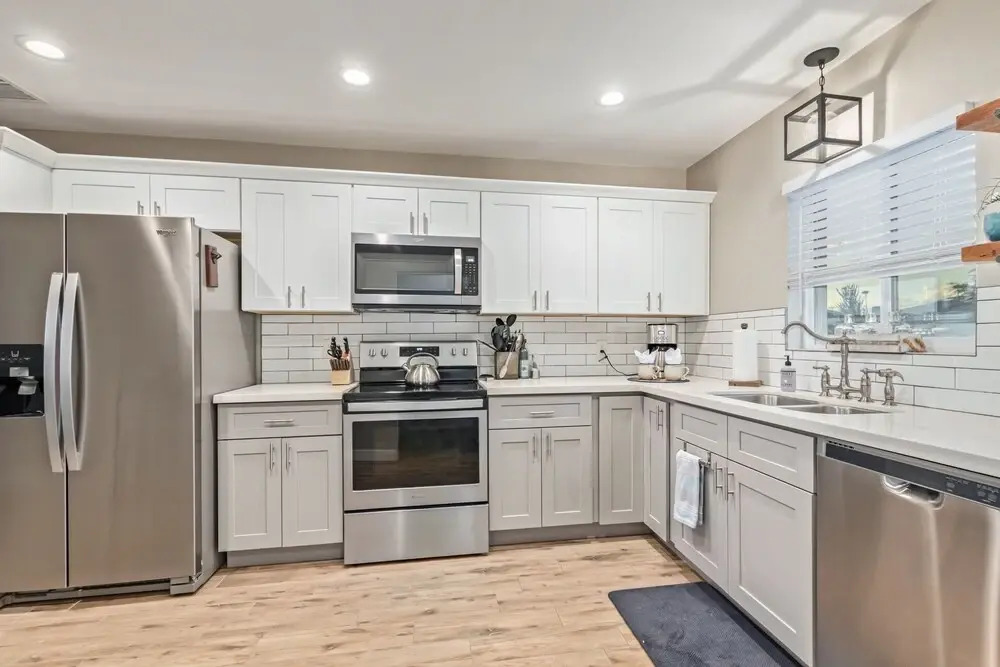 Pepper Mesa 4 Bedroom Home by Redawning