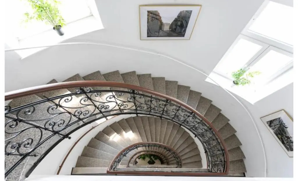 N45 · Penthouse near Schoenbrunn. Amazing Terrasse! N45