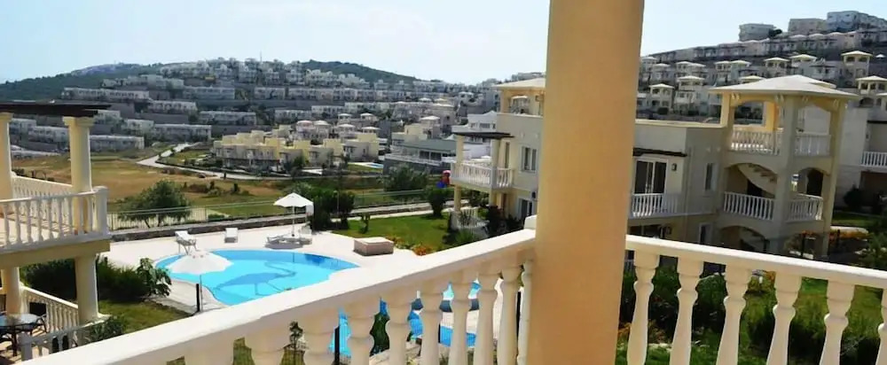 1 Bedroom Apartment Sea View 2 by Likya Global