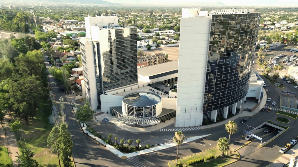 Hilton Mendoza
