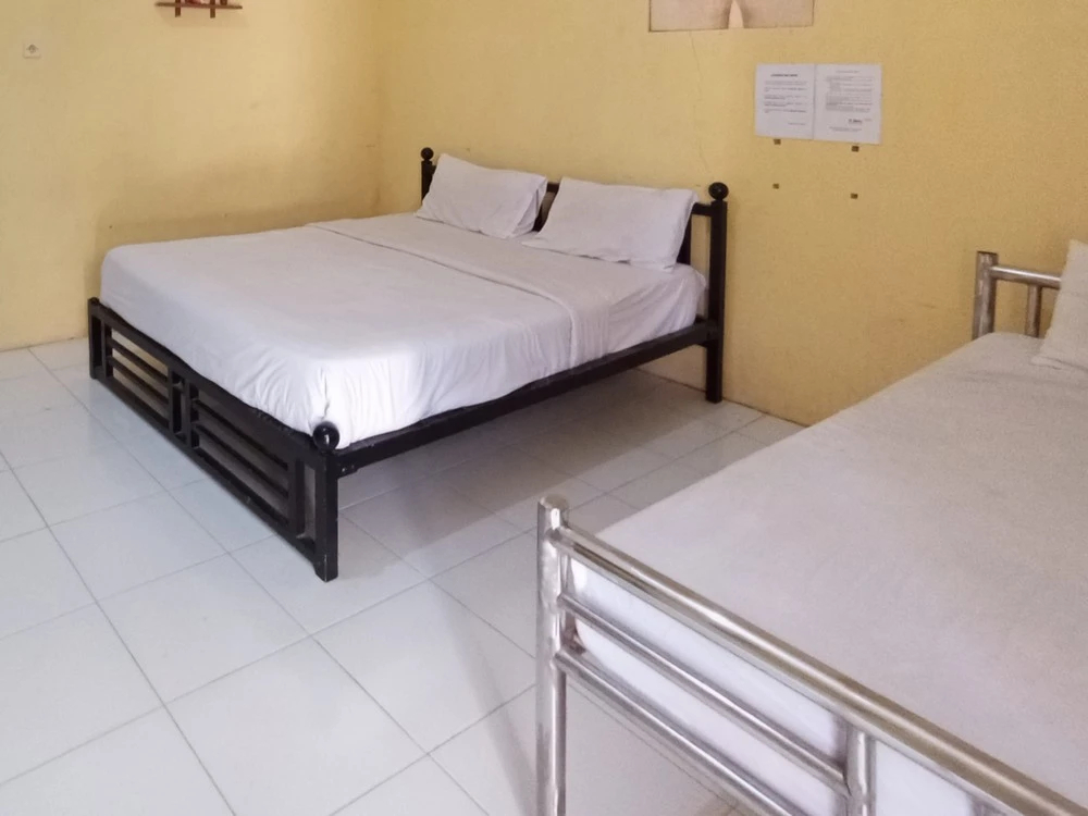 RedDoorz @ El Shaday Homestay Banyuwangi