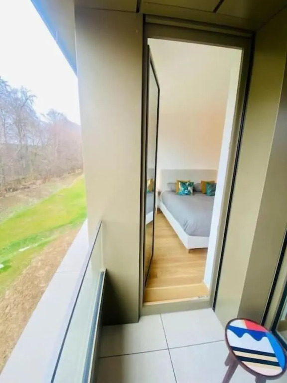 Luxury Brand New Flat w. Terrace&Parking