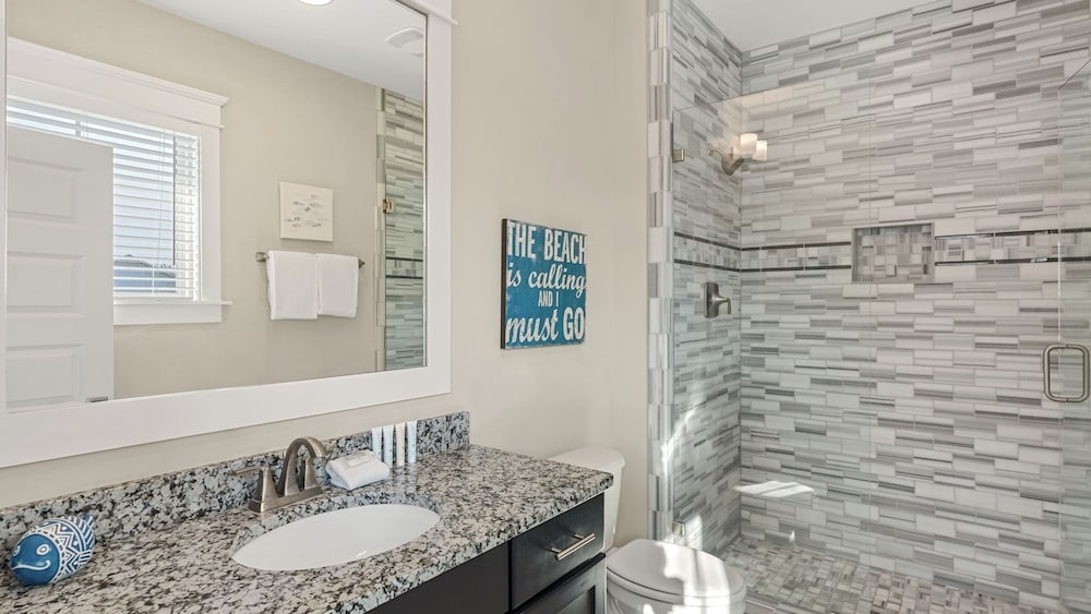 Three Times The Fun by Avantstay Blue Mountain Pool + Pet-friendly