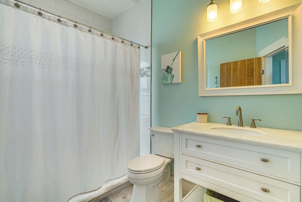 Families Welcome! Historical Hideaway in Palmetto