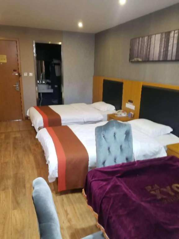 Jun Hotel Henan Zhengzhou Zhongmou County Shangdu Avenue Dianshita