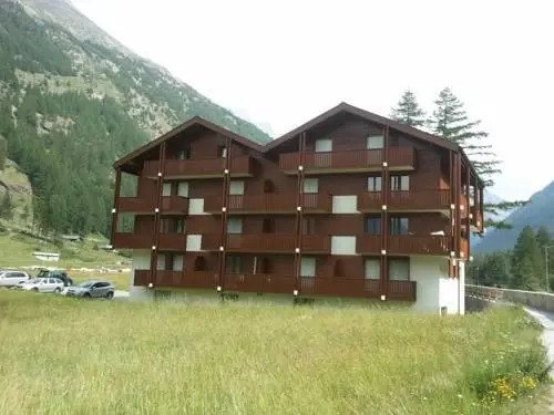 Haus Opal