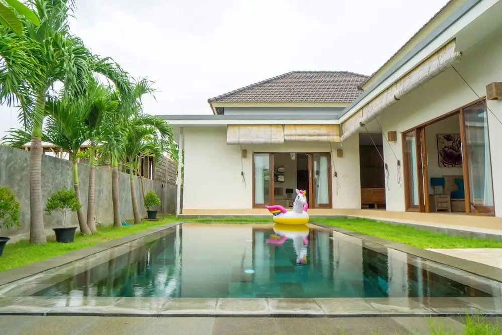 Villa with 3 Bedrooms in Kabupaten Badung, with Private Pool, Enclosed Garden And Wifi - 3 Km From the Beach