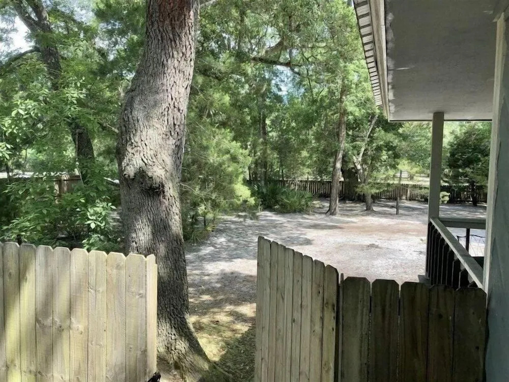 Cheyenne Retreat 3 Bedroom Home by Redawning