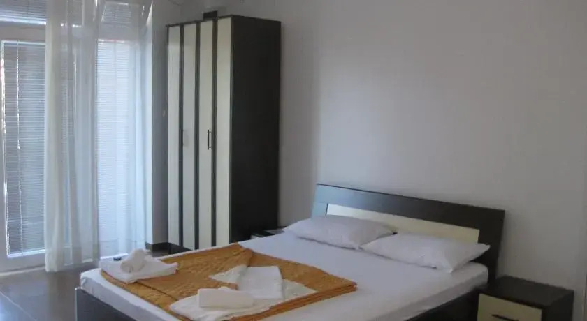 Apartments Drobni Pijesak
