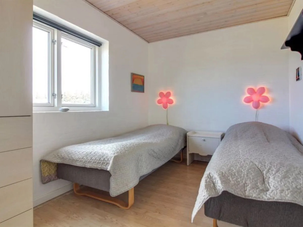 "Serey" - 900m from the sea in NW Jutland
