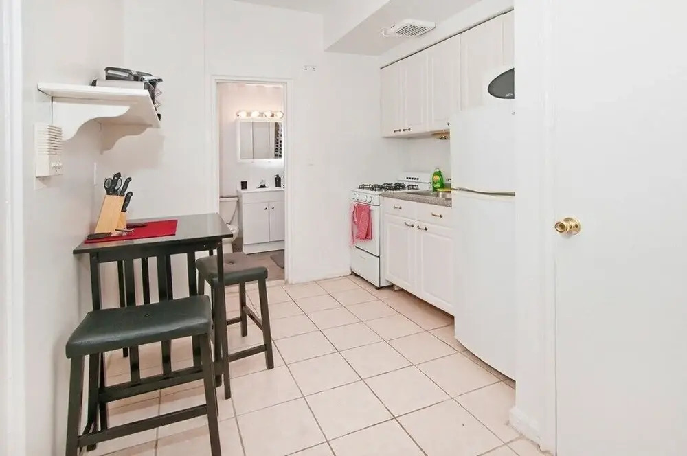 Lovely Studio on Upper East Side