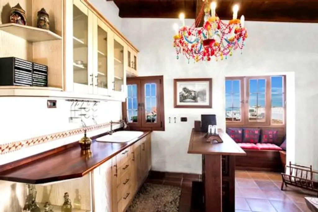 3 bedrooms villa with sea view enclosed garden and wifi at Los Realejos 3 km away from the beach