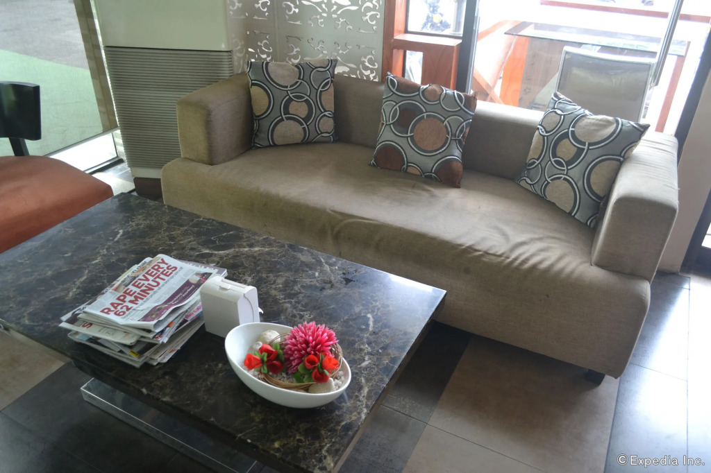 Zanrock MicroHotel