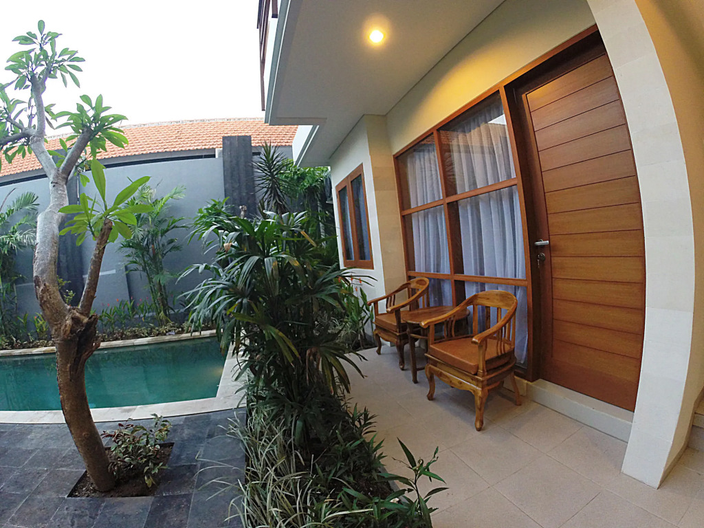 Asoka Hotel & Suite