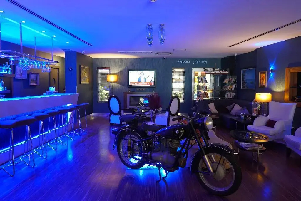 Hotel Troya
