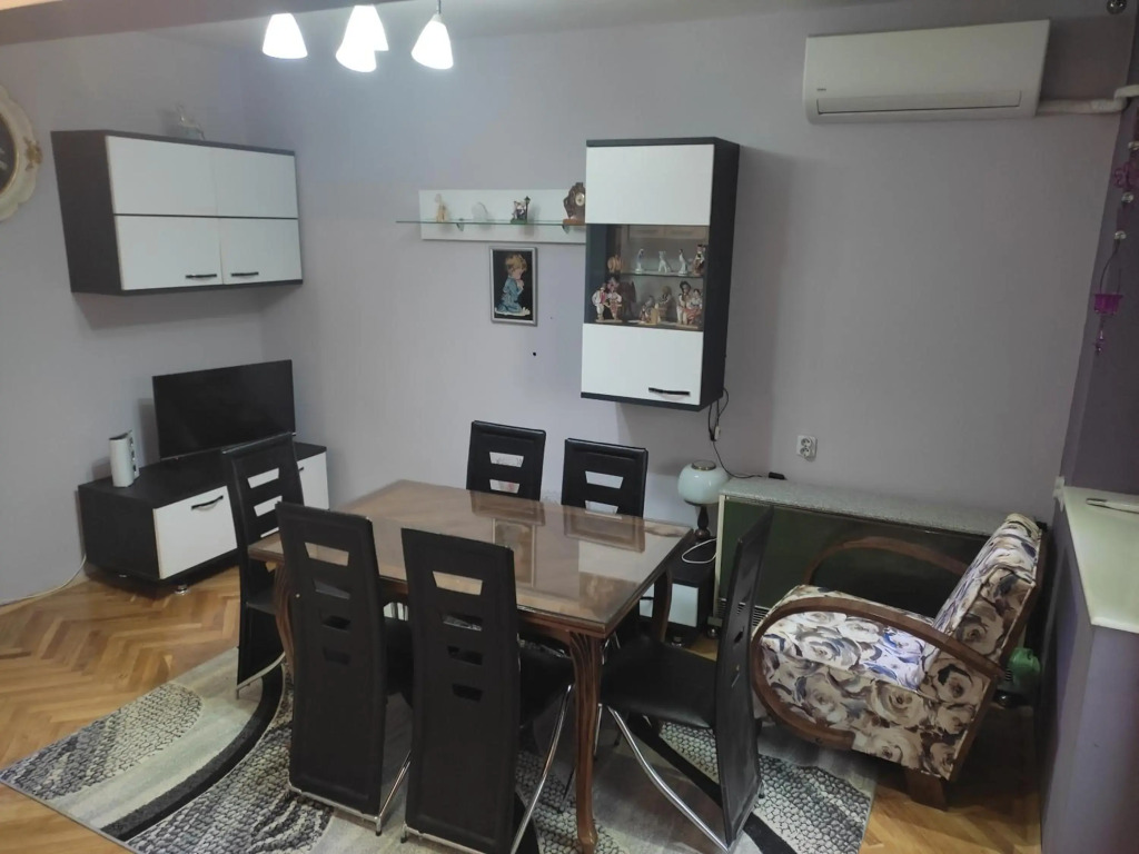 Magic apartment