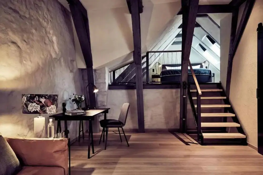 Fishers Loft Hotel