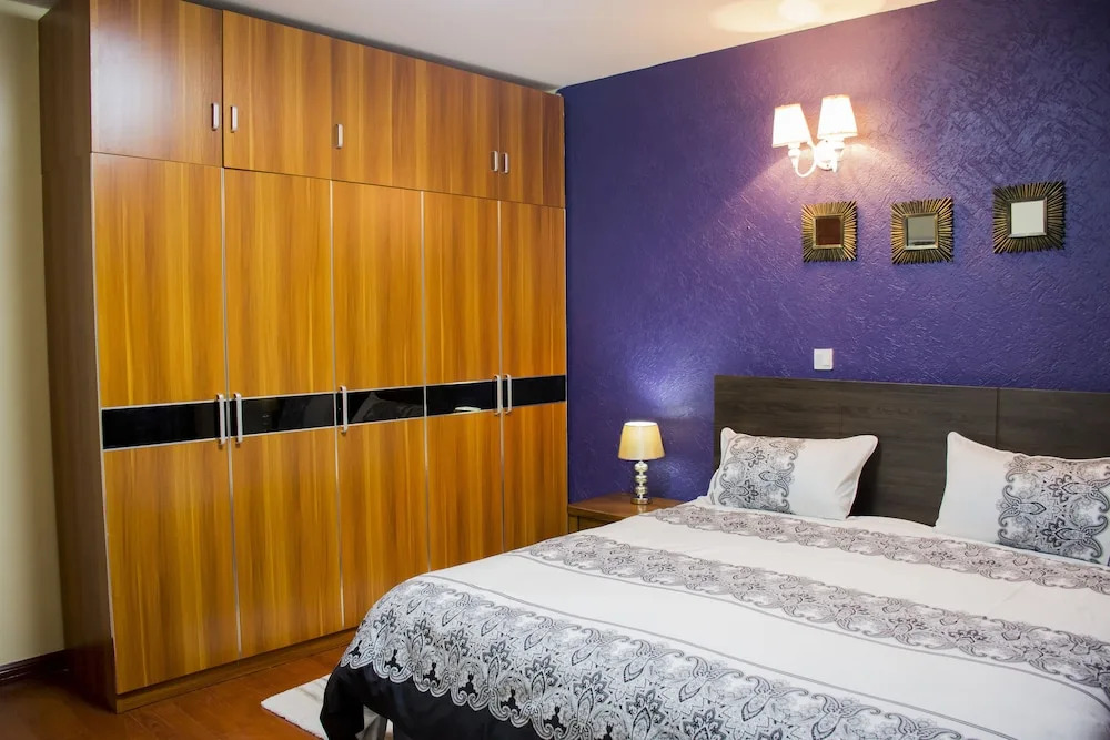Exquisite Serviced Apartment