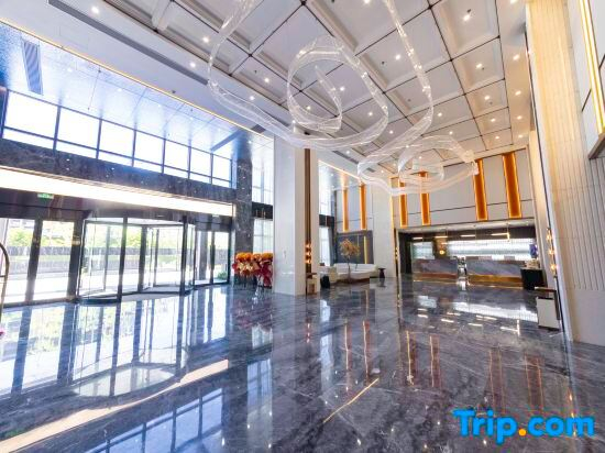 Mehood LESTIE (Wuhan Jiangxia Living Room Metro Station Aeon Mall Branch)
