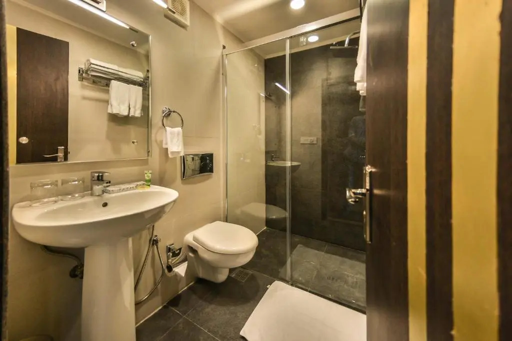 Hotel Royal Hillton, Pahalgam