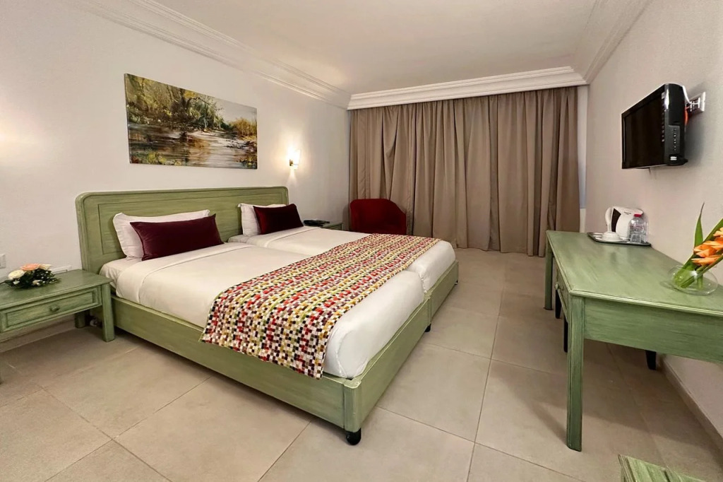 El Oumara Hotel