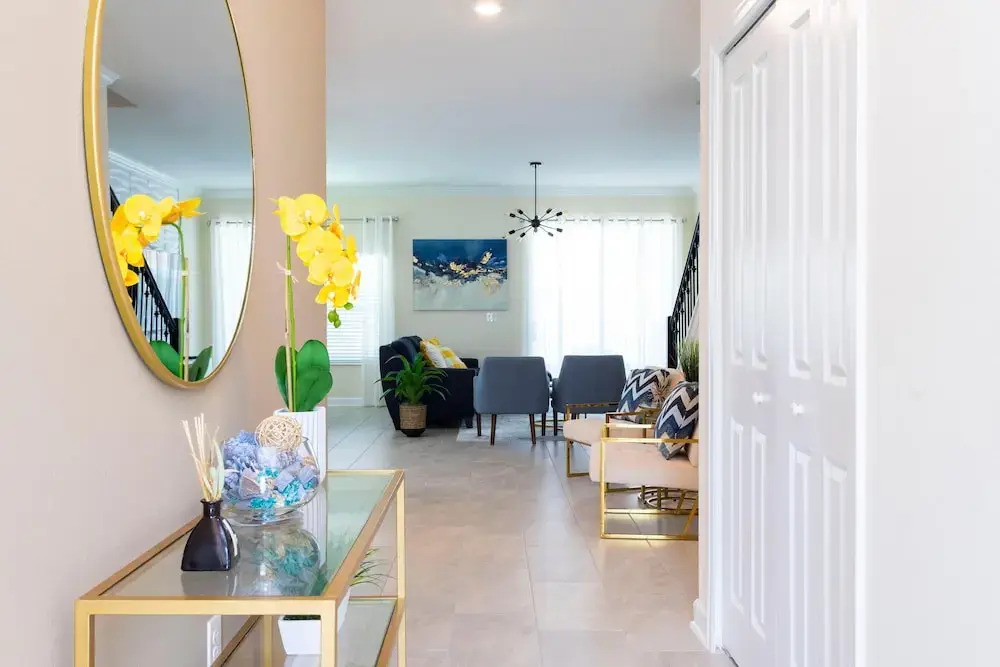 1176 CD - Luxury 4BR Townhome: Pool & Game Room