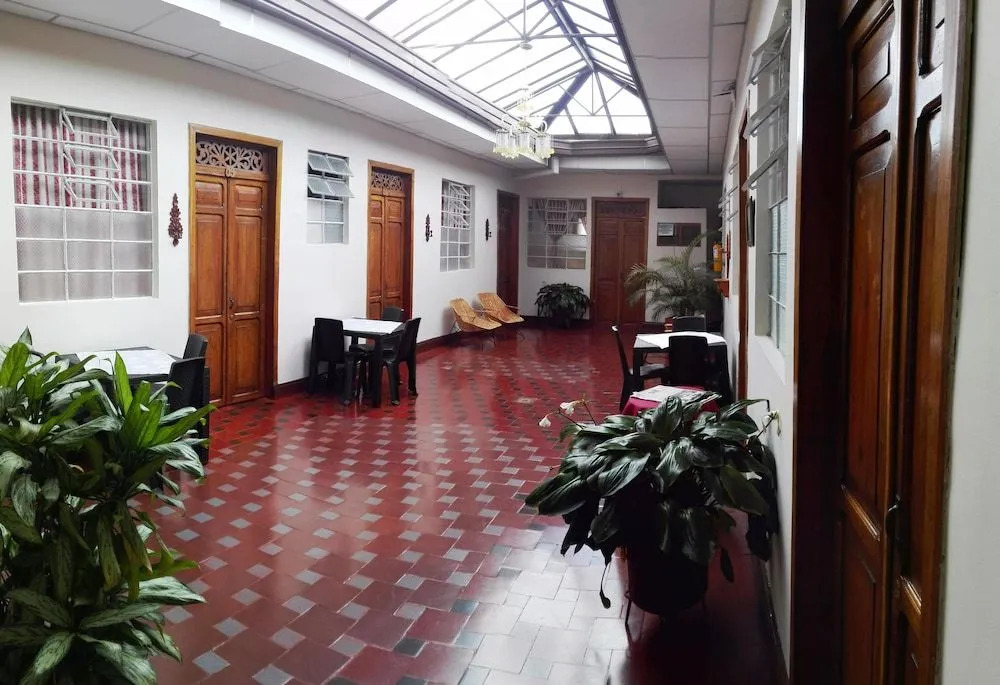 Hotel Alcayata Colonial