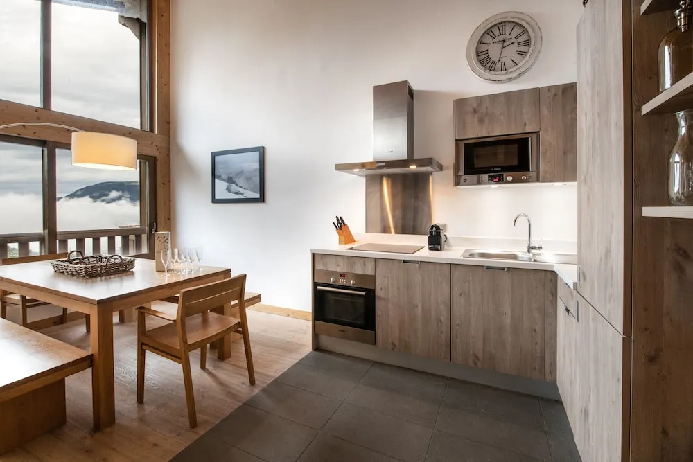 Aspen Lodge by Alpine Resorts