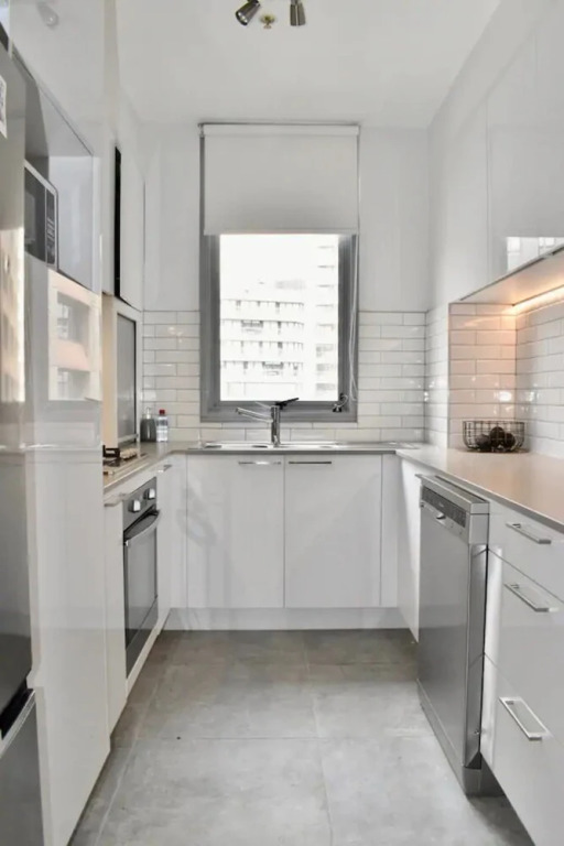 Bright 1 Bedroom Apartment In Surry Hills