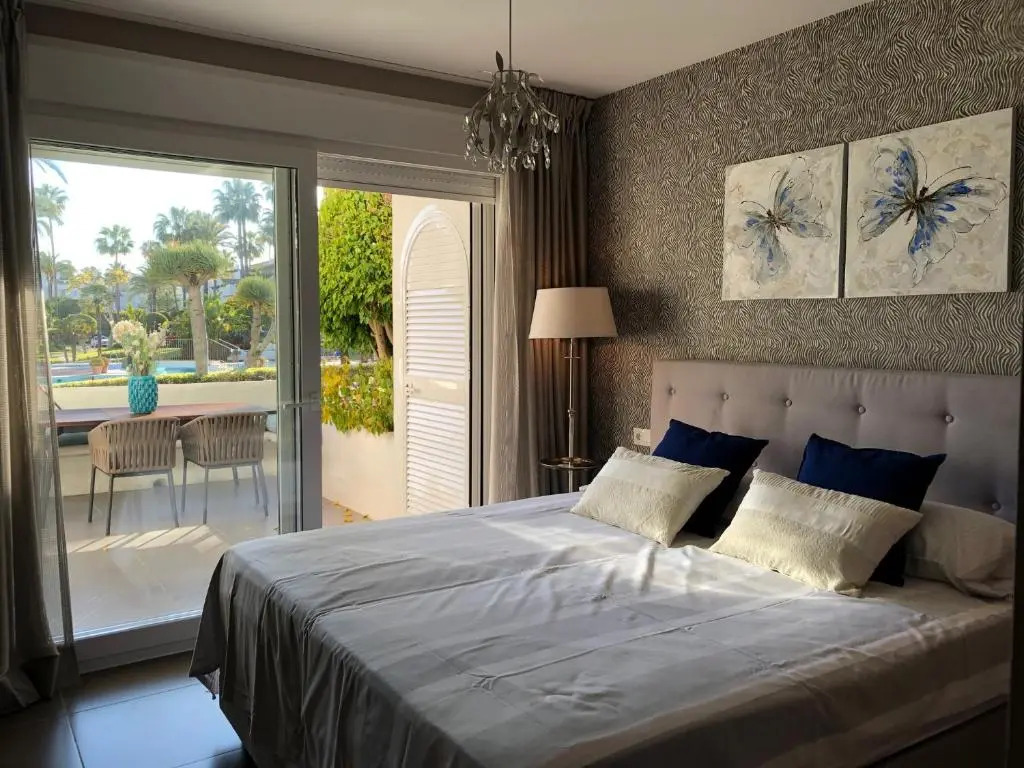 Alcazaba Beach Luxury Apartment02 Estepona