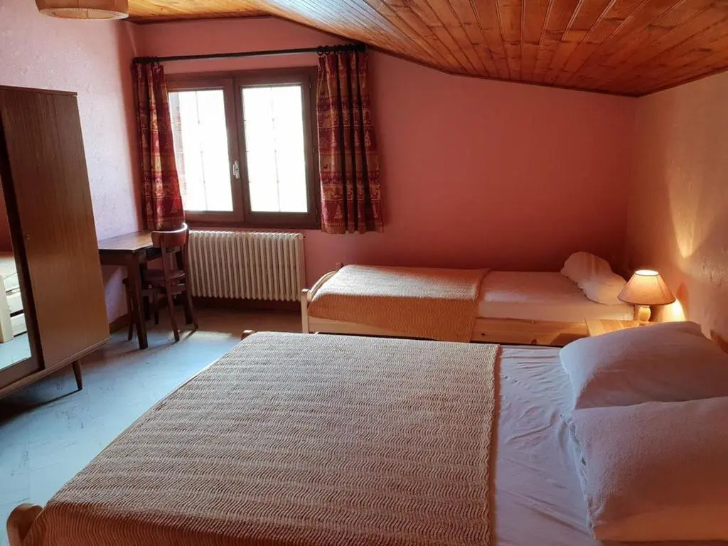 Chalet Arêches-Beaufort, 6 pièces, 12 personnes - FR-1-342-198