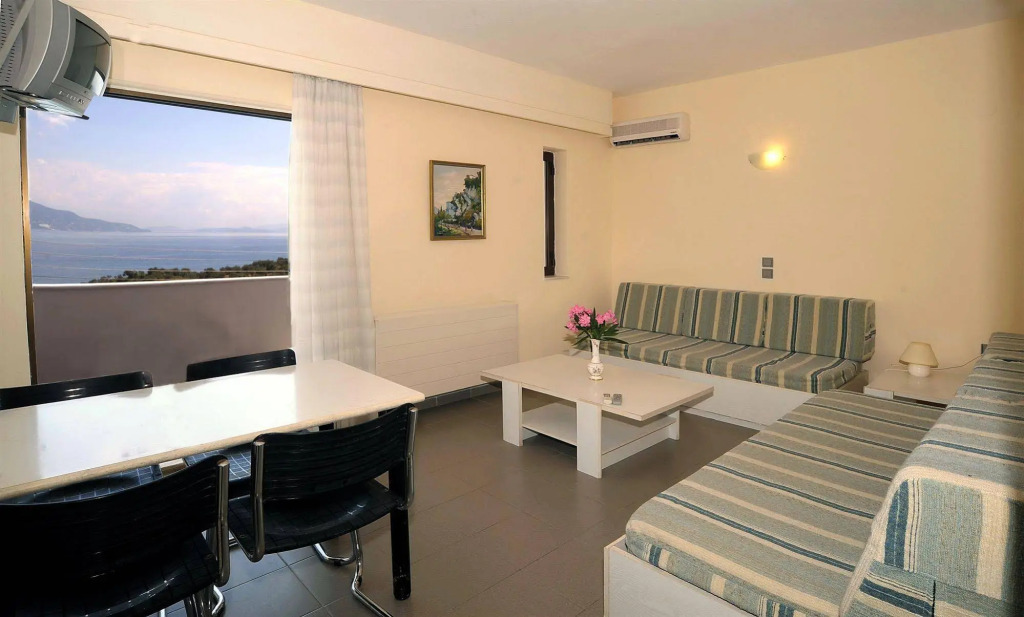 Nikolaos House