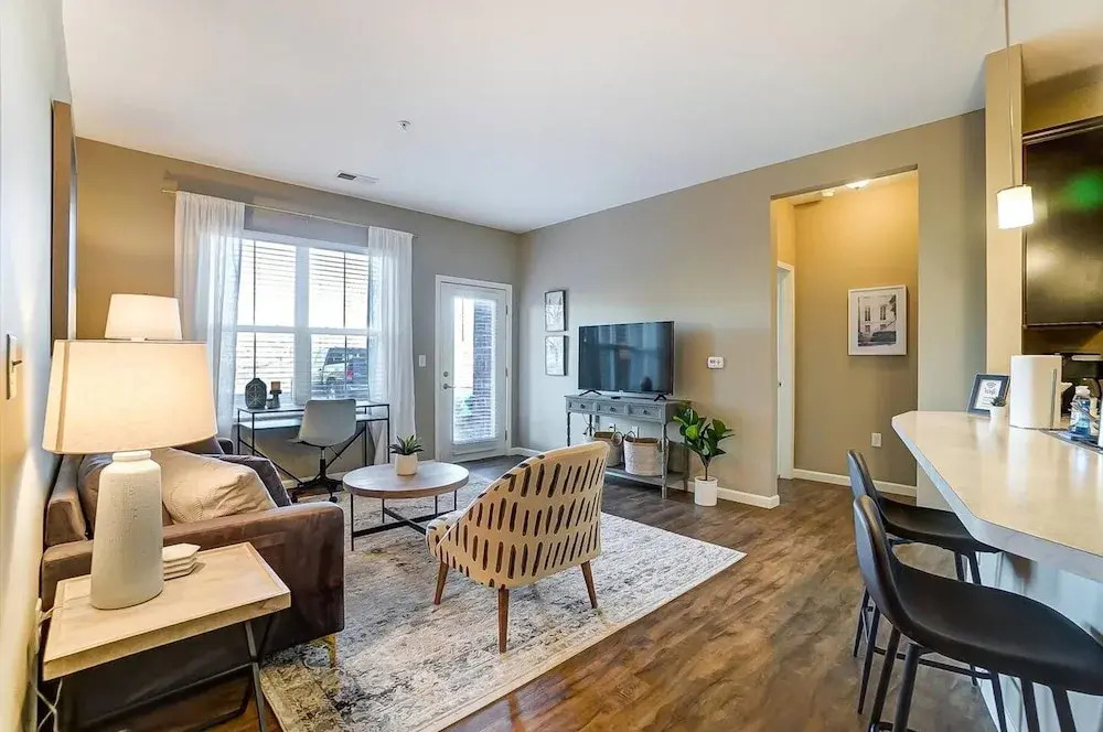 Lux Dublin 2BR 1st Floor W D Pet Friendly