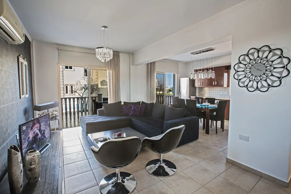 Tonia Seaview Villas