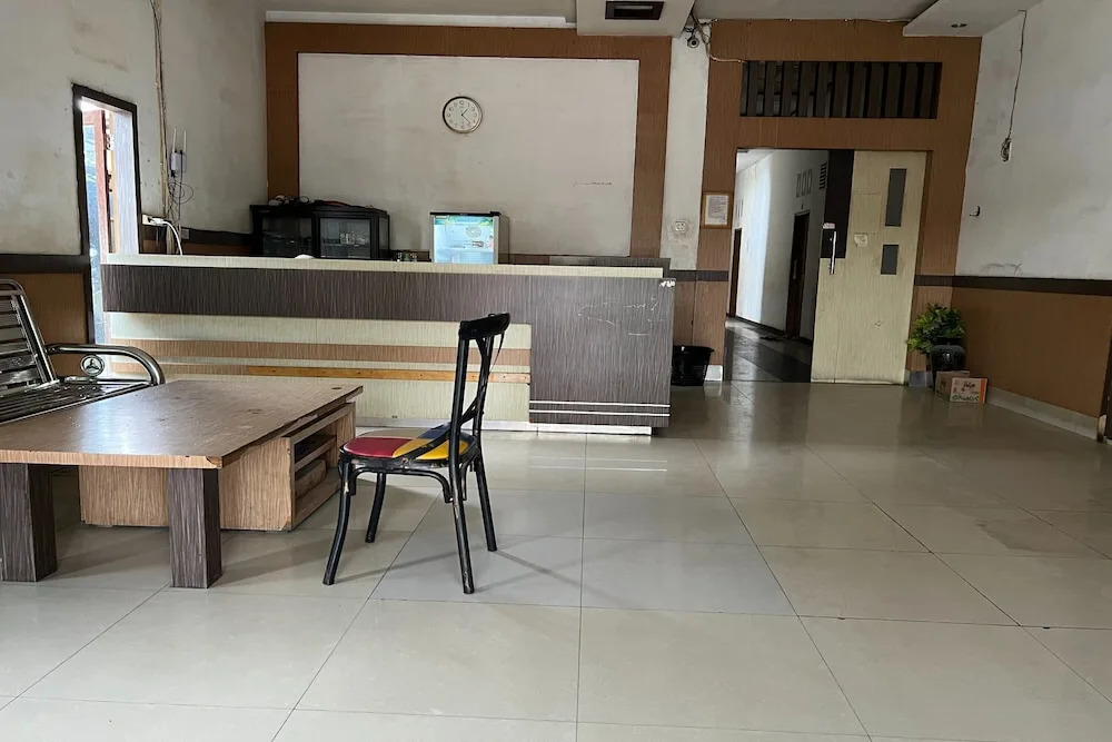 Hotel O Pondok Surya Near Fakultas Teknik Unhas Gowa