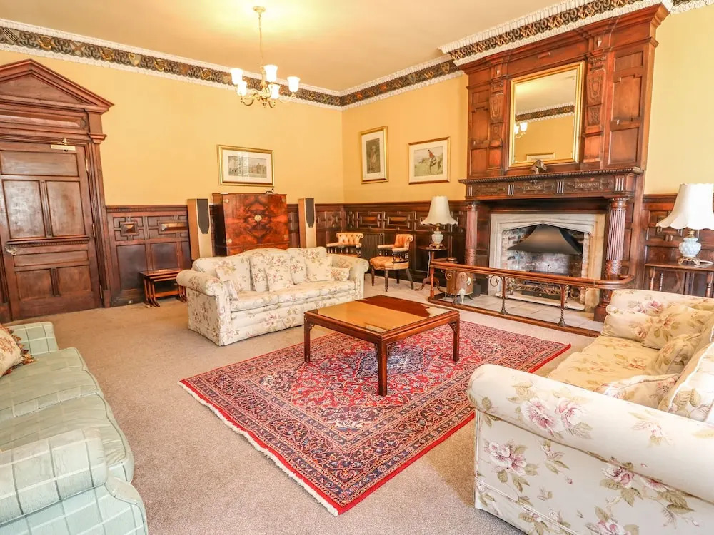 Skendleby Hall