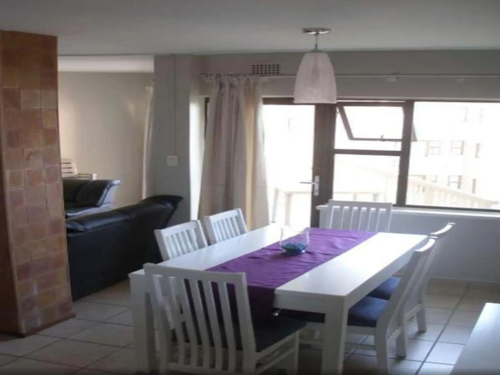 6 Umdloti Cabanas Umdloti Beach