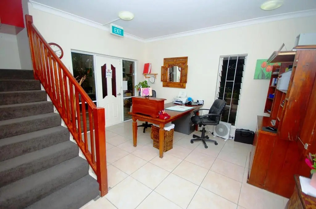 Isla House Greenslopes