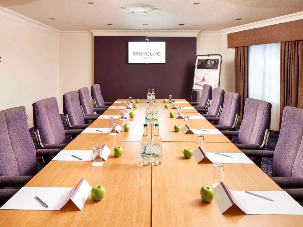 Mercure Chester Abbots Well Hotel