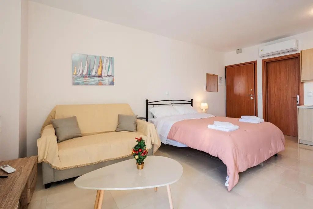 Georgia seaview apartment B2