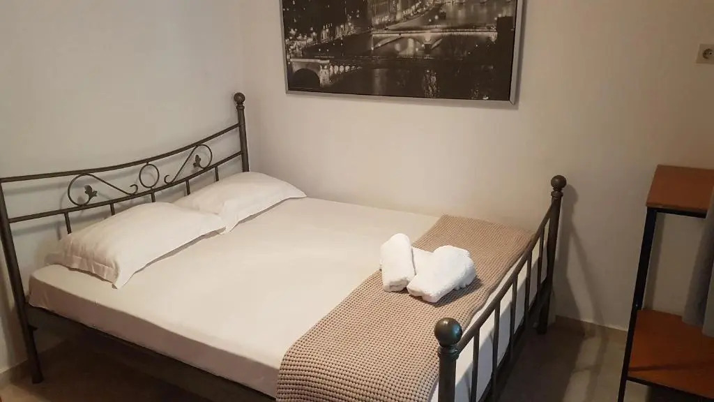 Kalithea family house with 3 bedrooms